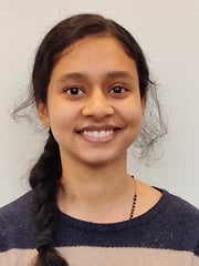 akhila-foto-180x240
