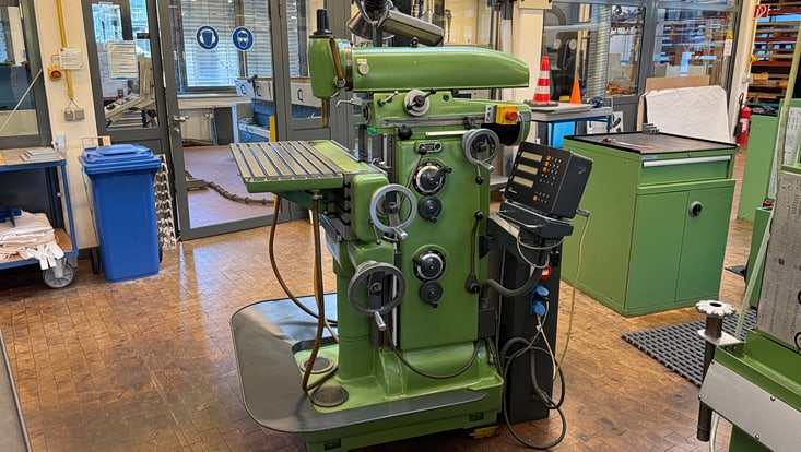 deckel-fp2-733x414 Deckel FP2