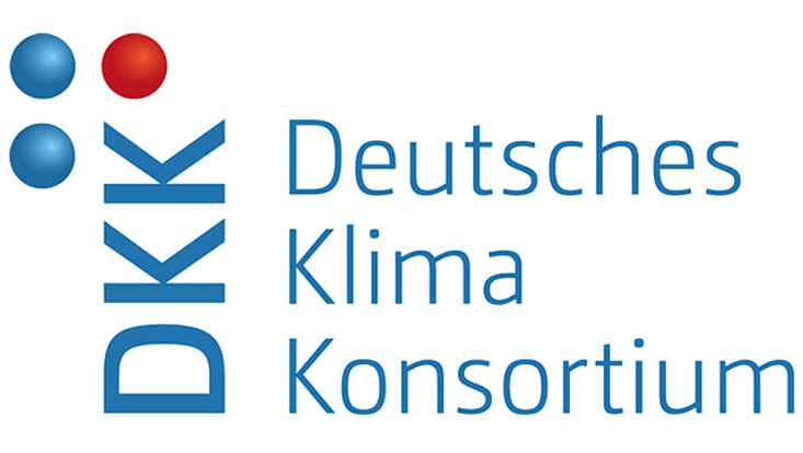 Zu sehen ist das DKK, Deutsches Klima Konsortium, Logo in blau-rot.