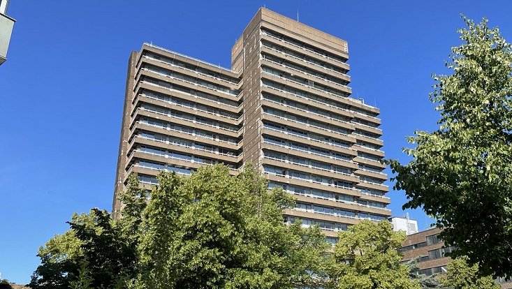 Geomatikum, Ostfassade