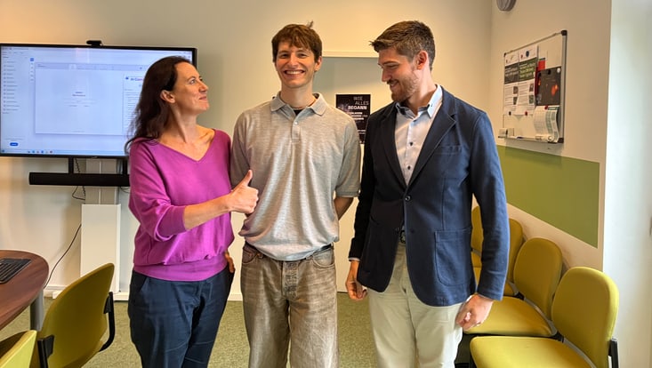 Bachelor Defense of german student Lennart Burmeister from AG Garutti