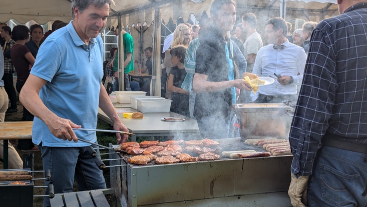 img2 Photos of the graduation ceremony