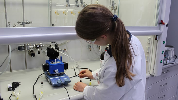 img-5892-733x414 Schüler beim Ferienpraktikum 2025