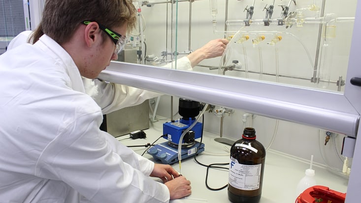 img-5900-733x414 Schüler beim Ferienpraktikum 2025