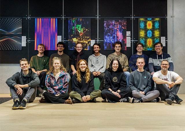 Light & Schools Gruppenfoto vom Oktober 2025