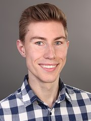 nick-herrmann-passbild-180x240