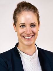 foto-julia-180x240