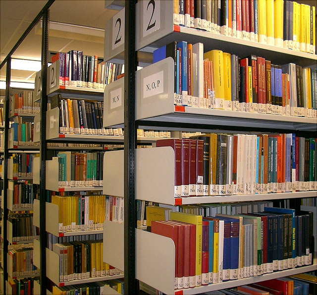 buchbestand640x595 Bild Mathe-Bibliothek