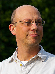floeter-img180x240 Dr. Jens Floeter
