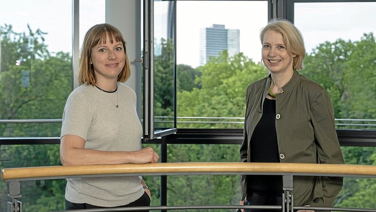 Zwei Frauen