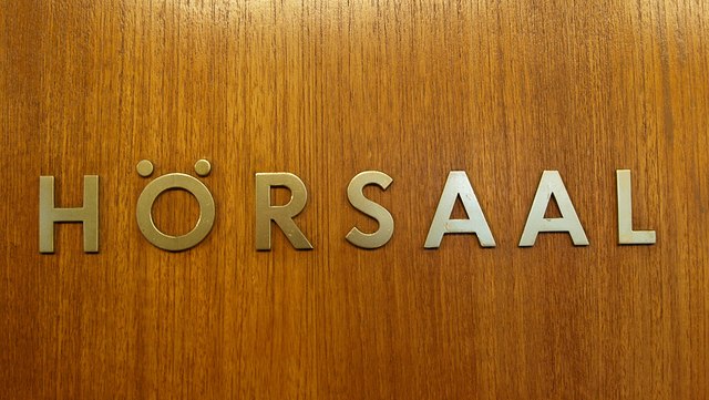 081013-foto-uhh-appelt-hoersaal-8mp-640x361 angebote