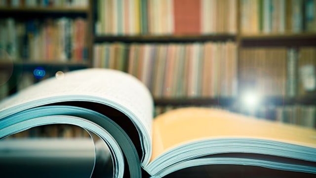 books-and-journal-640x361 books