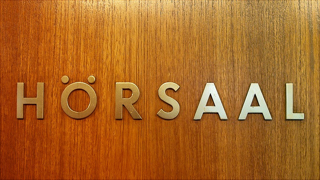 teaser-links-hoersaal-640x361