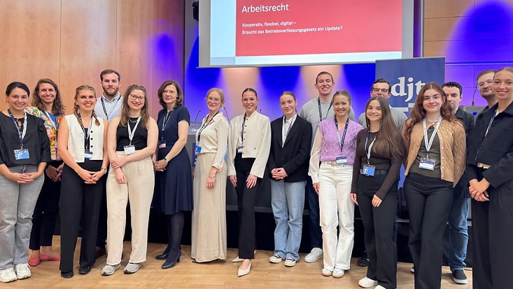 Die Seminargruppe des deutsch-österreichischen Seminars beim 75. Deutschen Juristentag in Erfurt.