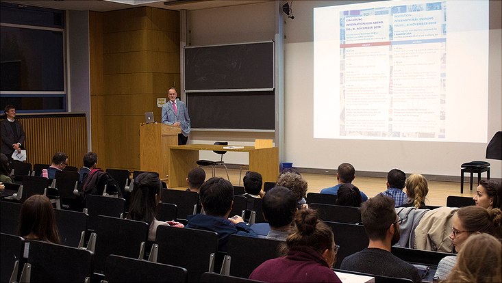 Internationaler Abend