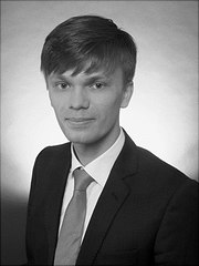 krauss-sebastian-180x240 Ein Portraitfoto vonSebastian Krauß