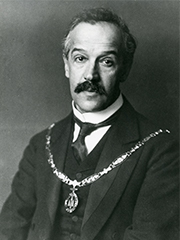 Ein Portraitfoto von Liepmann