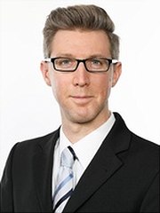 Ein Portraitfoto von Andreas Dieckmann