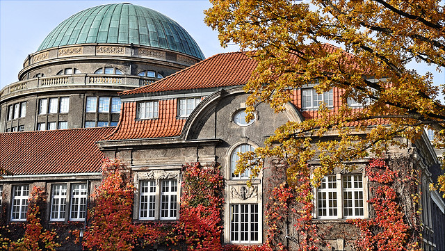Hauptgebäude der Universität Hamburg