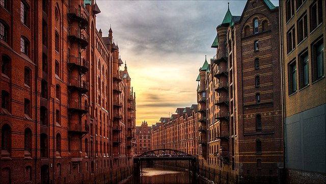 Speicherstadt, Blick auf Fleet und Brücke