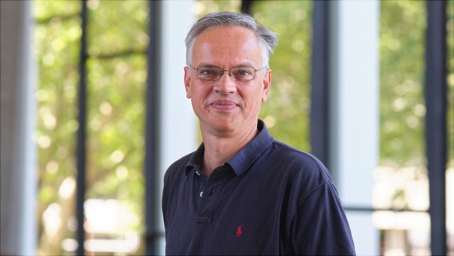 Prof. Dr. Stefan Voigt