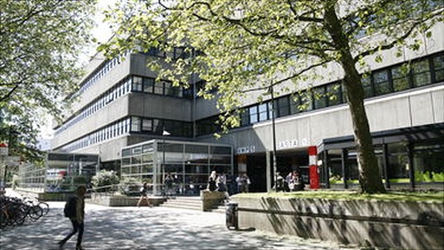 Building Von-Melle-Park 5