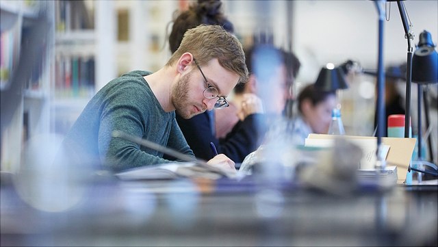 Bewerbung VWL Link: How to apply