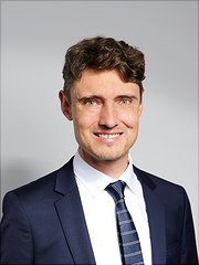 Prof. Dr. Jonas Schreyögg