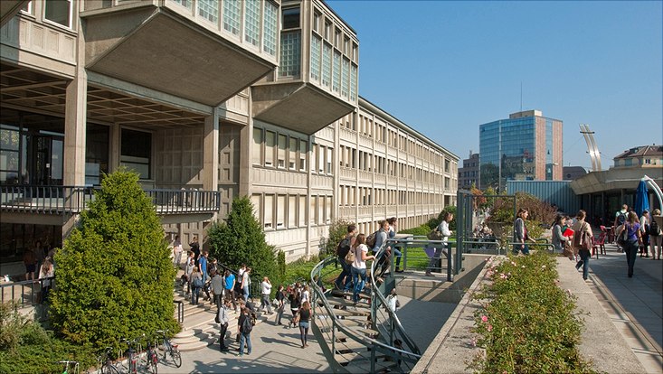 Universität Freiburg