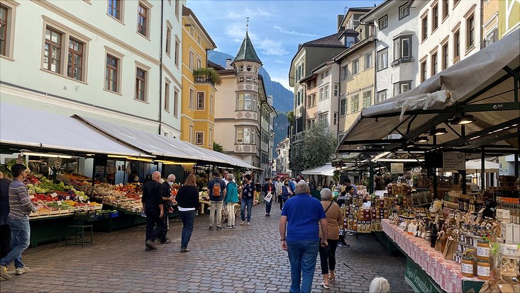 wochenmarkt-bozen-733x414 Wochenmarkt Bozen