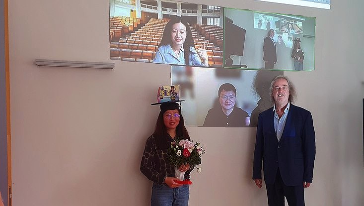 Dr. Jingjing Yu and her supervisors