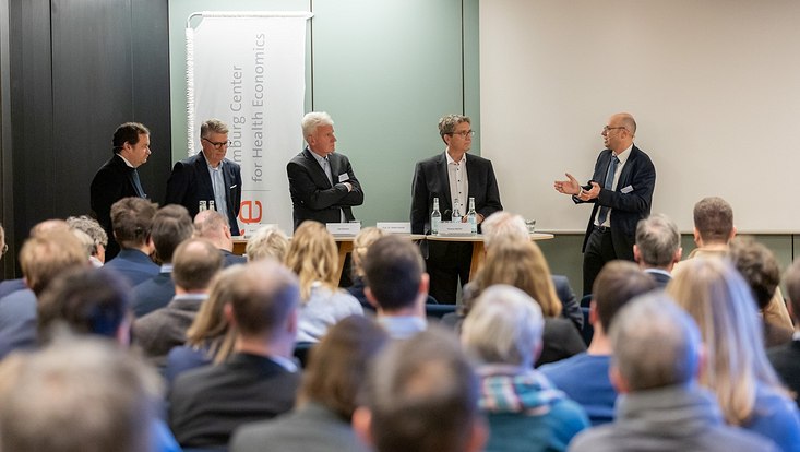 Bild von den Diskussionsteilnehmern