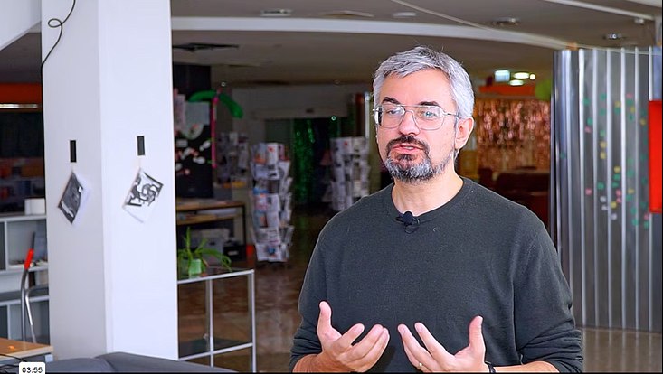 Frank Adloff in the interview