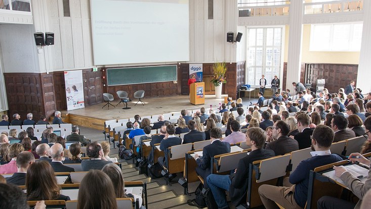 dggoe2 733x414 Vorlesung/ Lecture