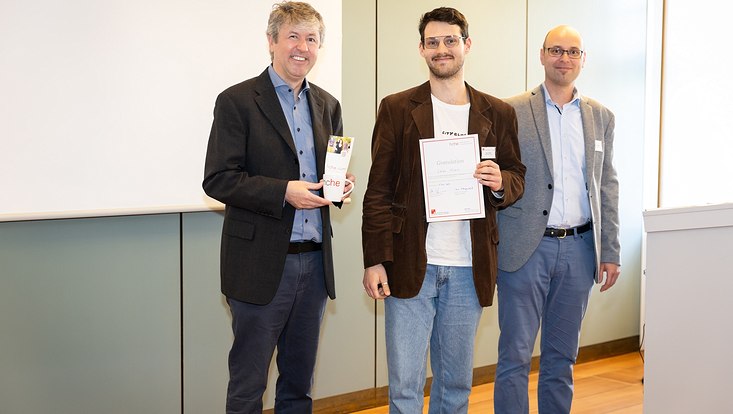 Absolvent:innen/ Graduates