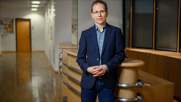 Bild von Prof. Dr. Grischa Perino