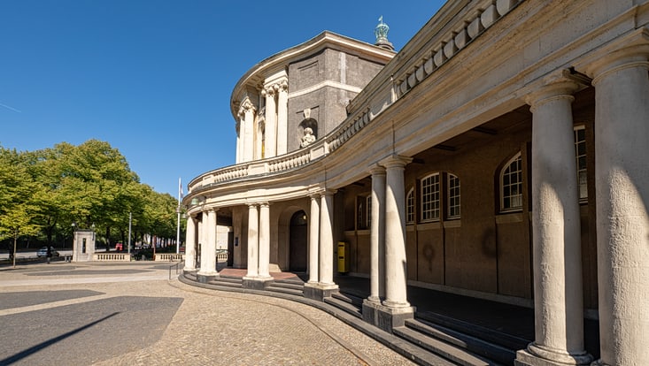 Hauptgebäude UHH