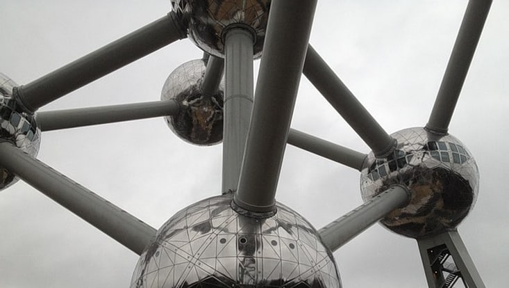 atomium-337358-640-733x414 atomium