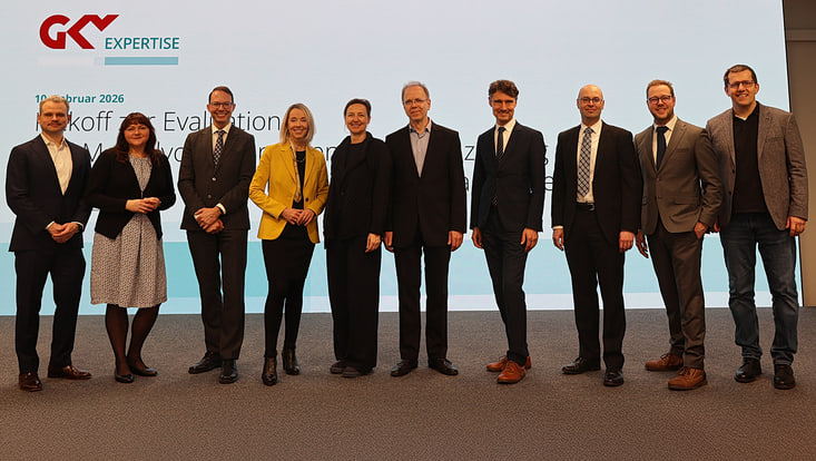 Evaluationskonsortium, vom HCHE dabei Prof. Dr. Jonas Schreyögg, Prof. Dr. Tom Stargardt, Dr. Sebastian Neumann-Böhme