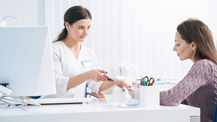 Ärztin und Patientin