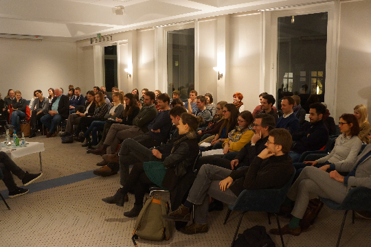 picture of eighth mibas debate