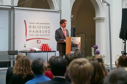 Die Rede des Direktors der Graduate School Prof. Dr. Timo Busch Die Rede des Direktors der Graduate School Prof. Dr. Timo Busch