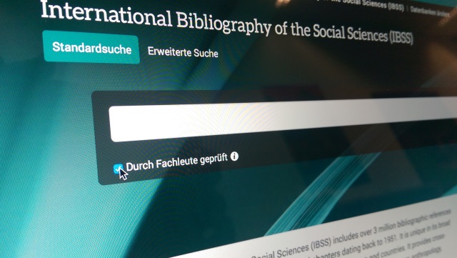 Artikel und Bücher/Articles and books Suchschlitz der International Bibliography of the Social Sciences/Search slot of the International Bibliography of the Social Sciences