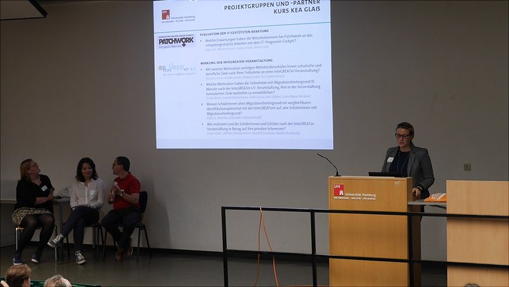 Kea Glaß stellt Forschungsanliegen ihrer Gruppen im MGK vor