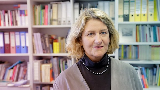 Prof. Dr. Beate Ratter