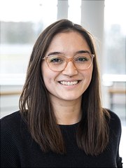 200219-Elisa-La-3-180x240