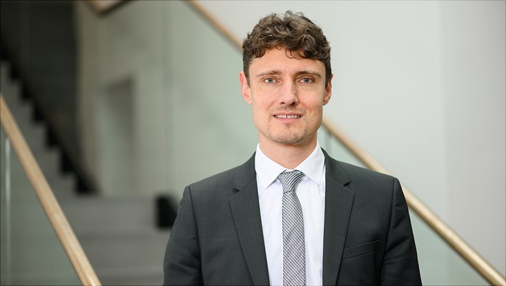 Prof Dr. Jonas Schreyögg