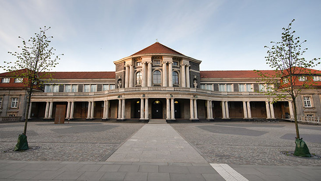 Hauptgebäude der Universität Hamburg