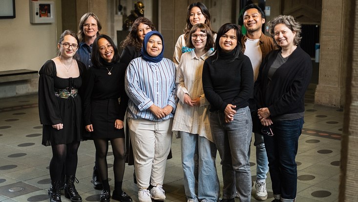Sonderausstellung „Traces of Empires in the Philippines“ Masterstudierende des Studiengangs Austronesistik (Indonesisch- und Malaysisch-Studien)