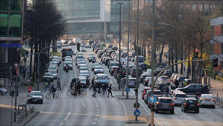 Heavy traffic in the City of Hamburg